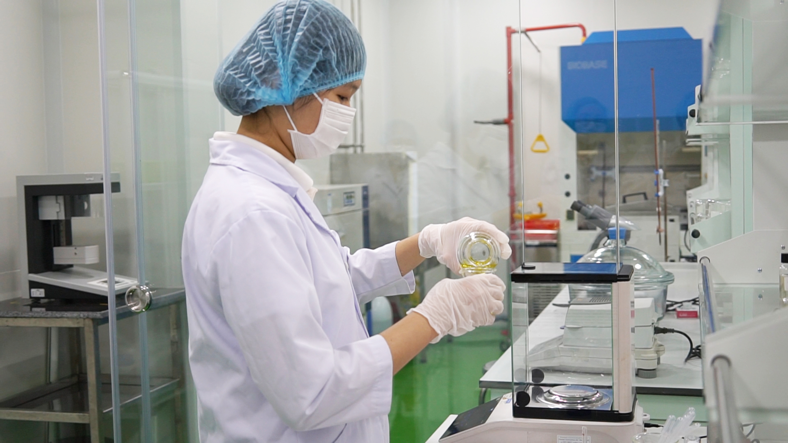 Gia công sản phẩm