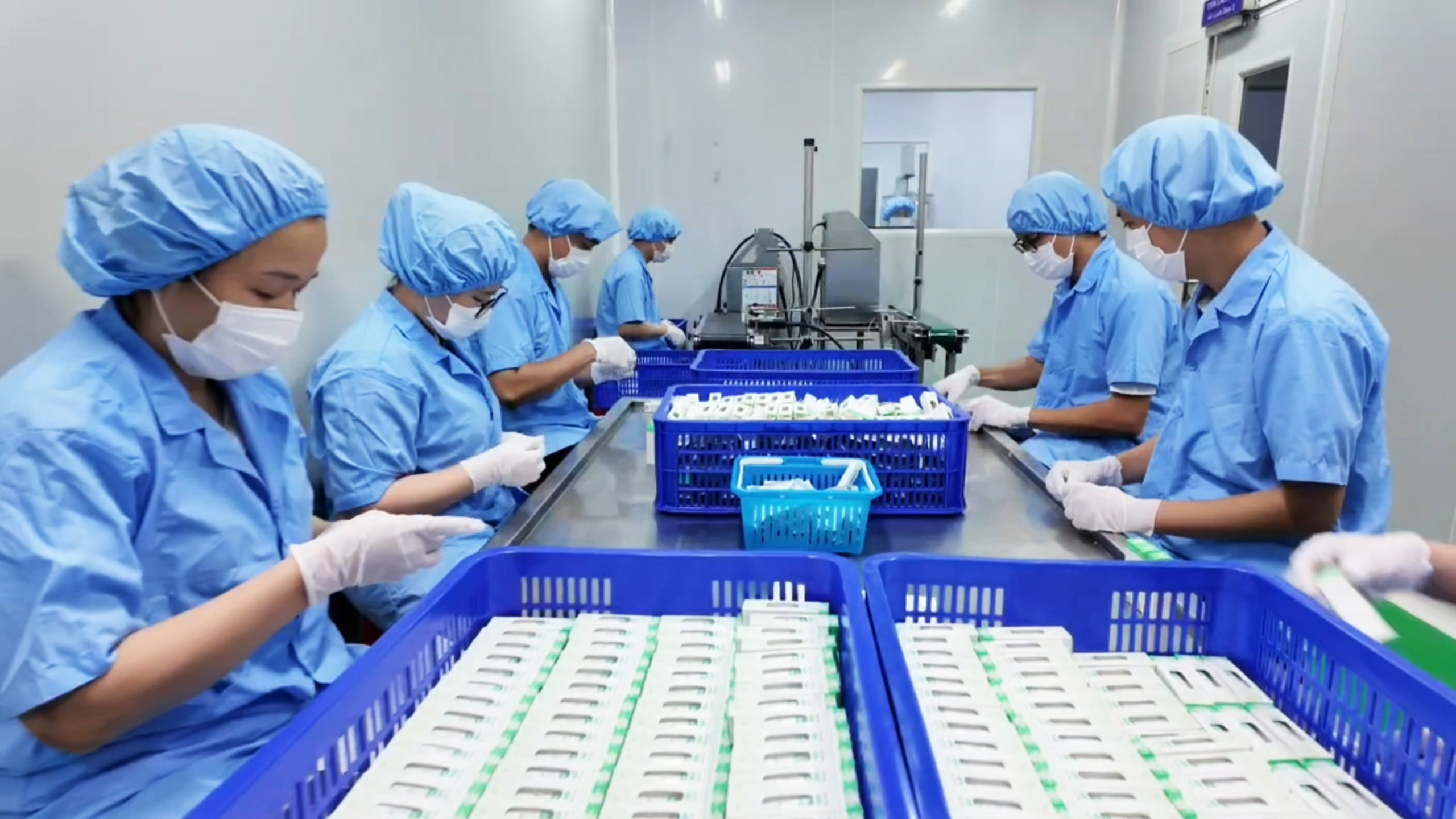 Gia công sản phẩm